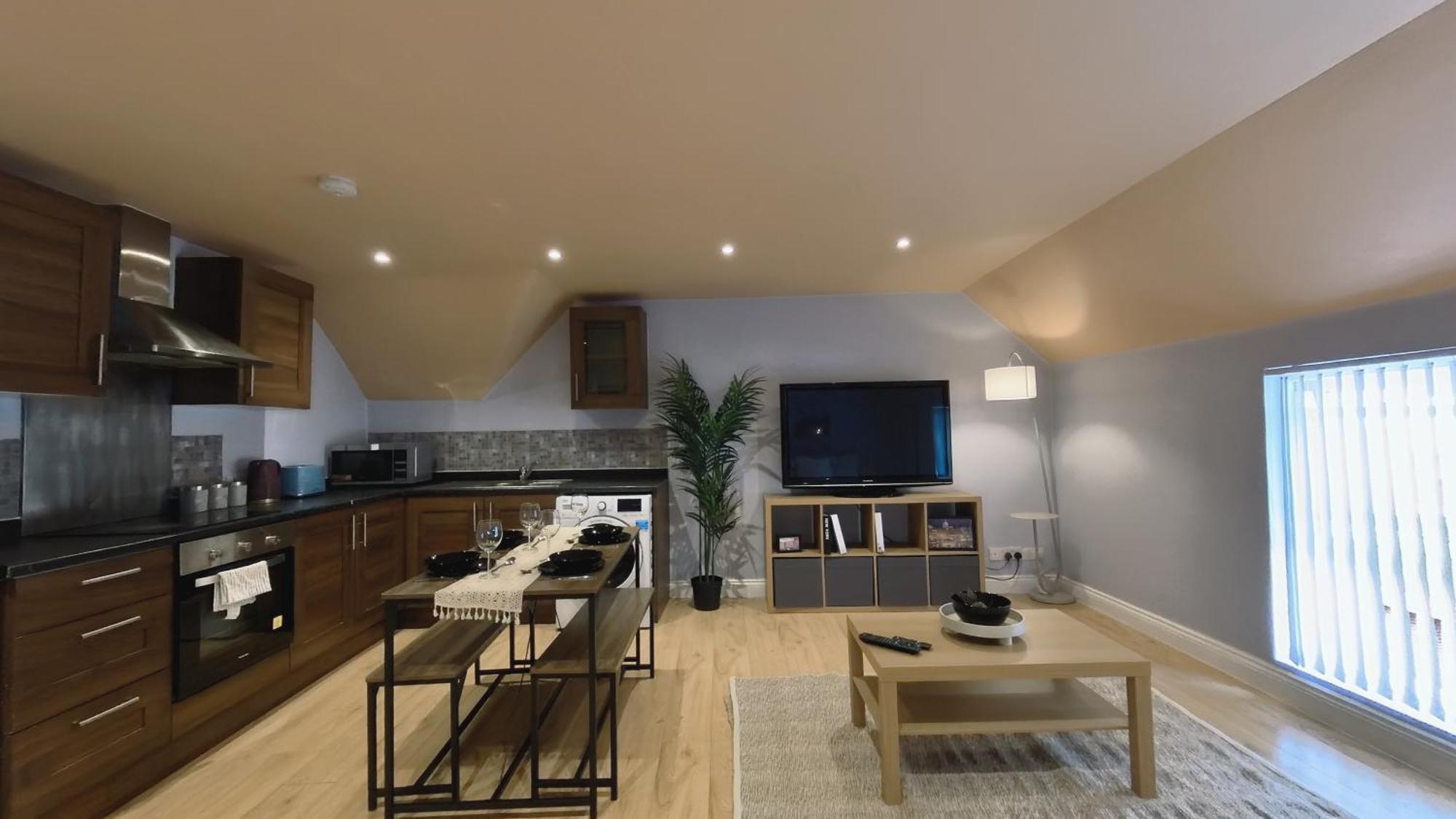 Group Bookings: Up To 30 Guests Across 5 Spacious Flats! Keyless Access Free Wifi & Parking เบอร์มิงแฮม ภายนอก รูปภาพ